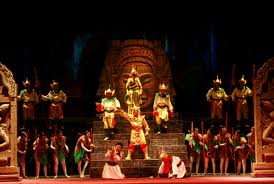 រោងមហោស្រពហាណូយរយៈពេល៦០ឆ្នំា